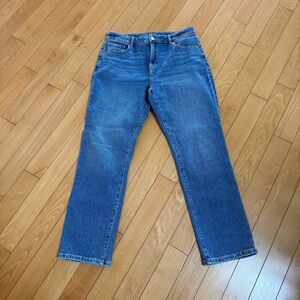 RW&CO. Women's Straight Leg Blue Jeans